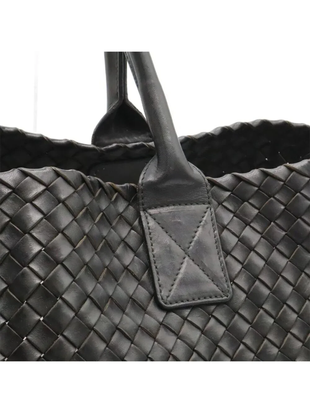 Bottega Veneta Intrecciato Cava MM Tote Leather Black Pouch Out of Stock